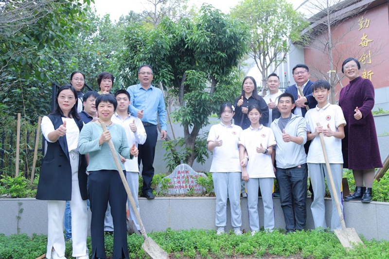 4_副本.png 4_副本.png